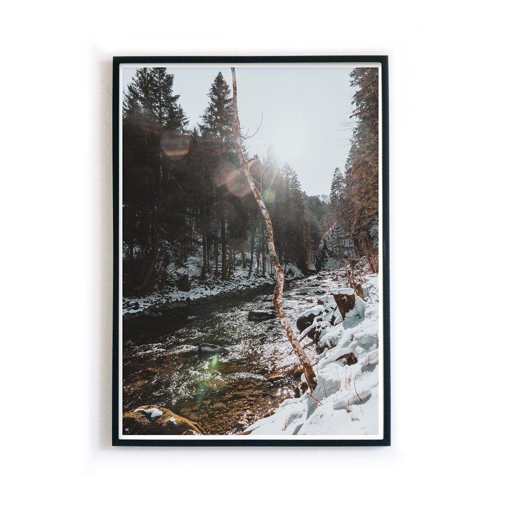4one-pictures-natur-poster-winter-bronce-herbst-fluss-berge-wald-waelder-wandbild-bilderrahmen-1.jpg