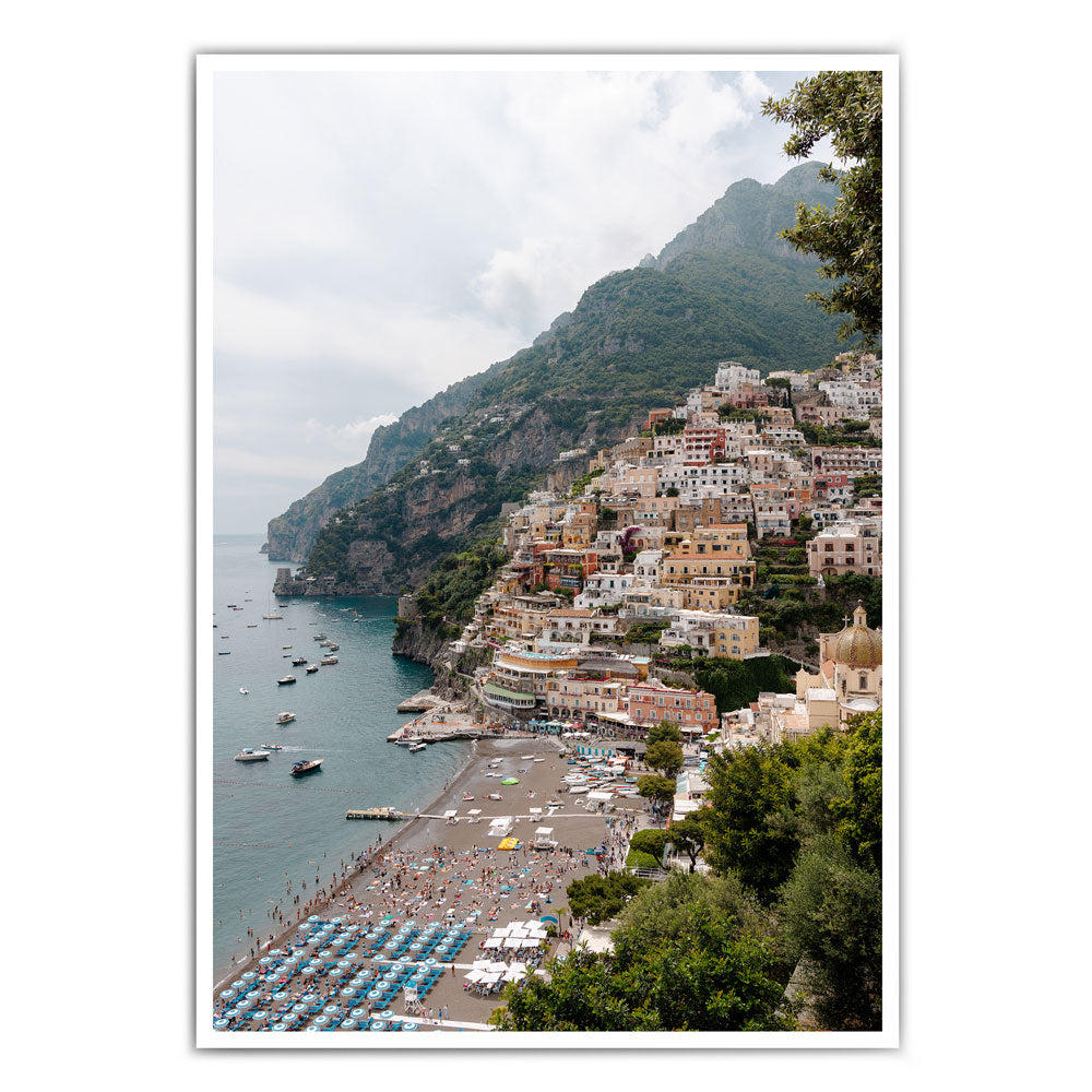 4one-pictures-poster-italien-bild-amalfi-kueste-berge-wald-meer-strand-ocean-dorf-wandbild-deko-1.jpg
