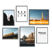 Farbenfrohes Berlin Poster Set. Berlin Motive der Siegessäule, dem Fernsehturm, Berlin Dom und einer BVG Bahn. Fertig gerahmt in schwarzen Bilderrahmen.