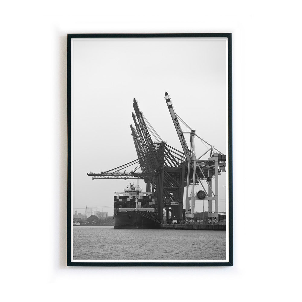 4one-pictures-hamburg-poster-wandbild-hh-foto-hafen-bild-bilderrahmen_384250b2-0f3b-47ef-9524-3e9719bbbc63.jpg