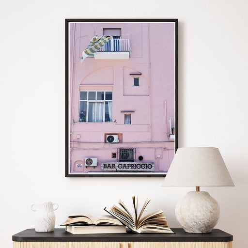 Haus in Pink Poster