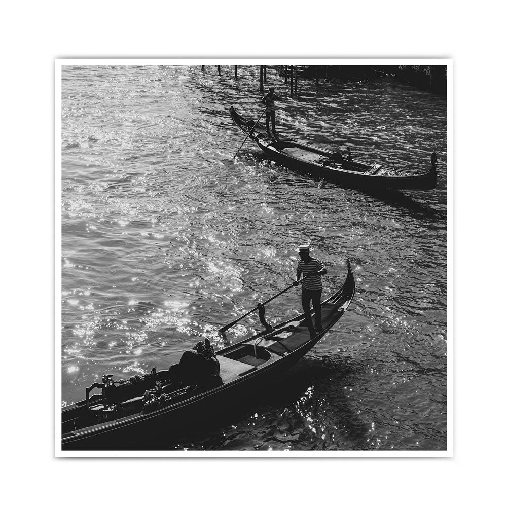 Venedig Gondelfahrer SW - Italien Poster