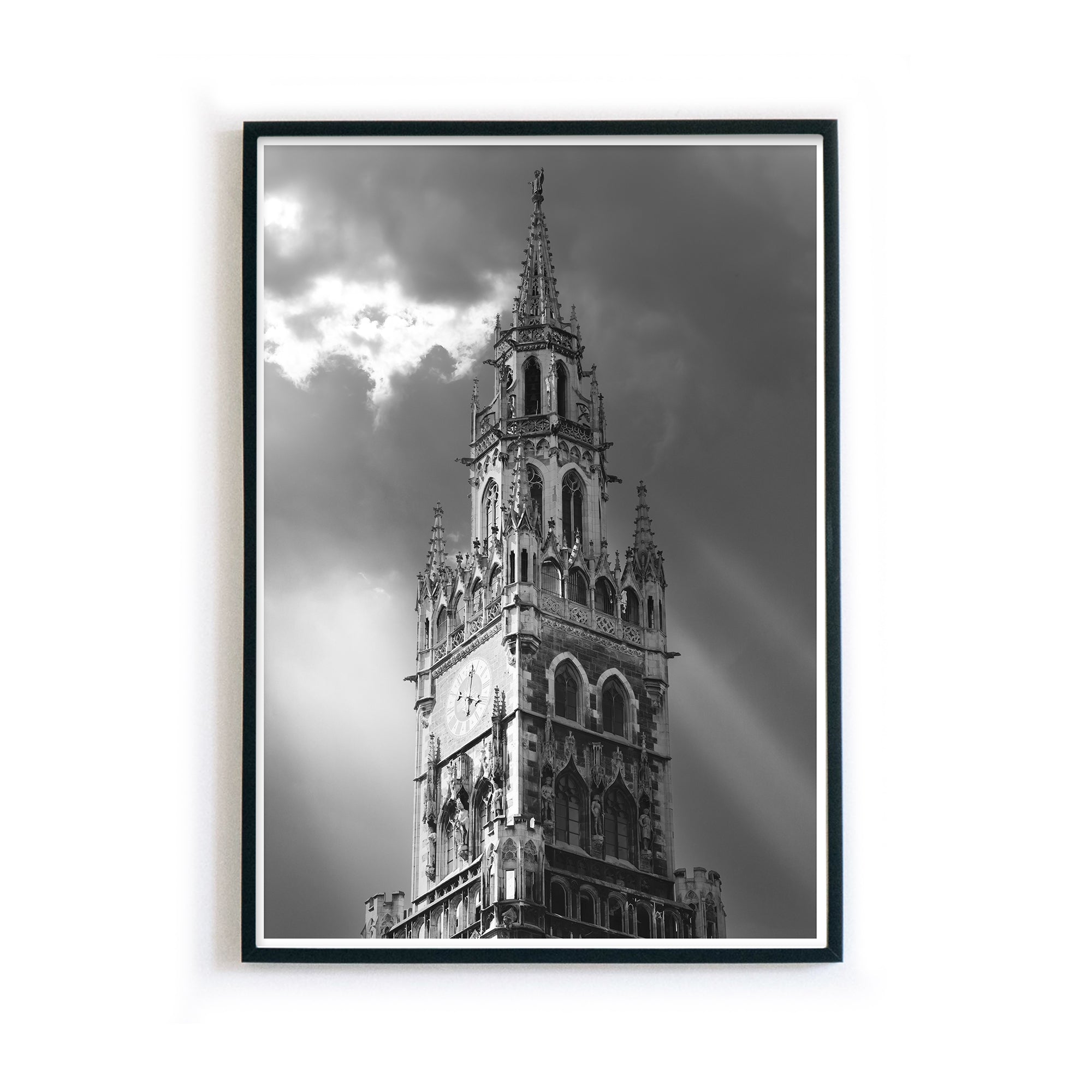 Clouds & Sun in Munich | München Bild