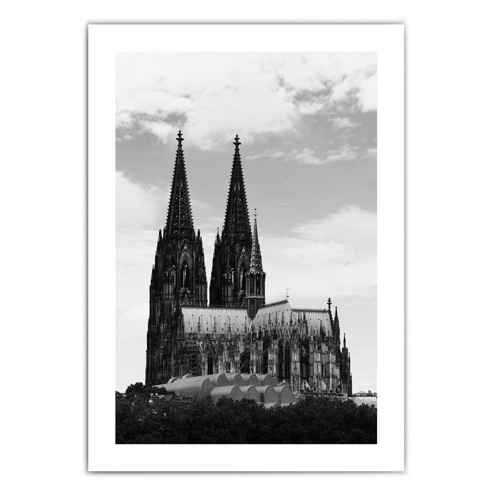 Schwarz Weiß Köln Post vom Kölner Dom. Bild mit einem weißen umlaufenden Rand.